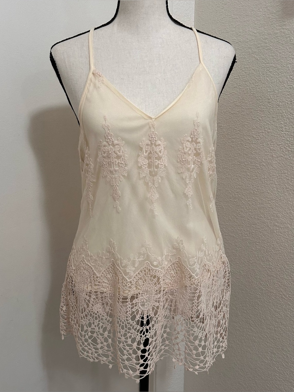Cream Boho Lace Overlay Cami Tank Crochet Mesh Romantic Whimsygoth M